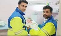 تولد نوزاد ۴ کیلویی توسط پرسنل اورژانس آران و بیدگل