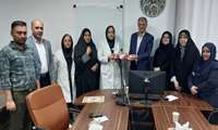 از مامای نمونه بیمارستان ثامن الحجج (ع) تقدیر بعمل آمد.